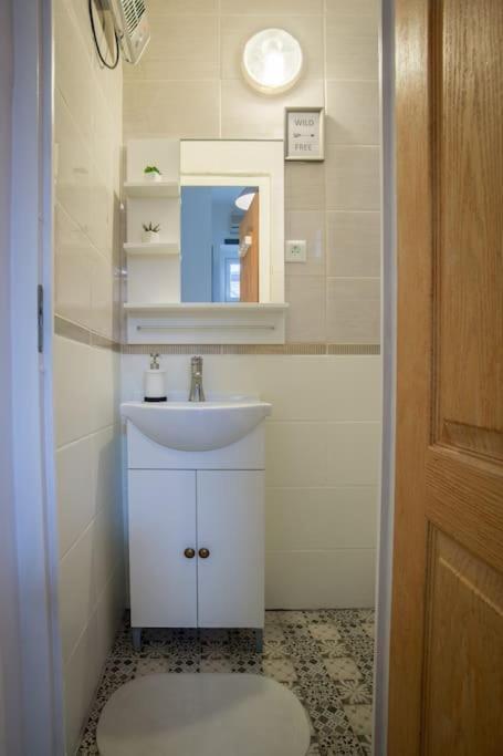 Cozy Studio With Air Condition Freshly Renovated Budapest Exterior foto